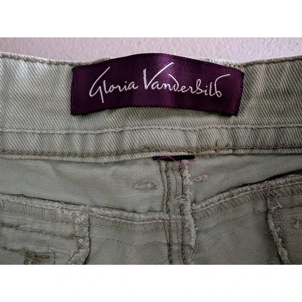 Gloria Vanderbilt Womens Sage Green Denim Shorts Mid Rise Casual Summer Size 14